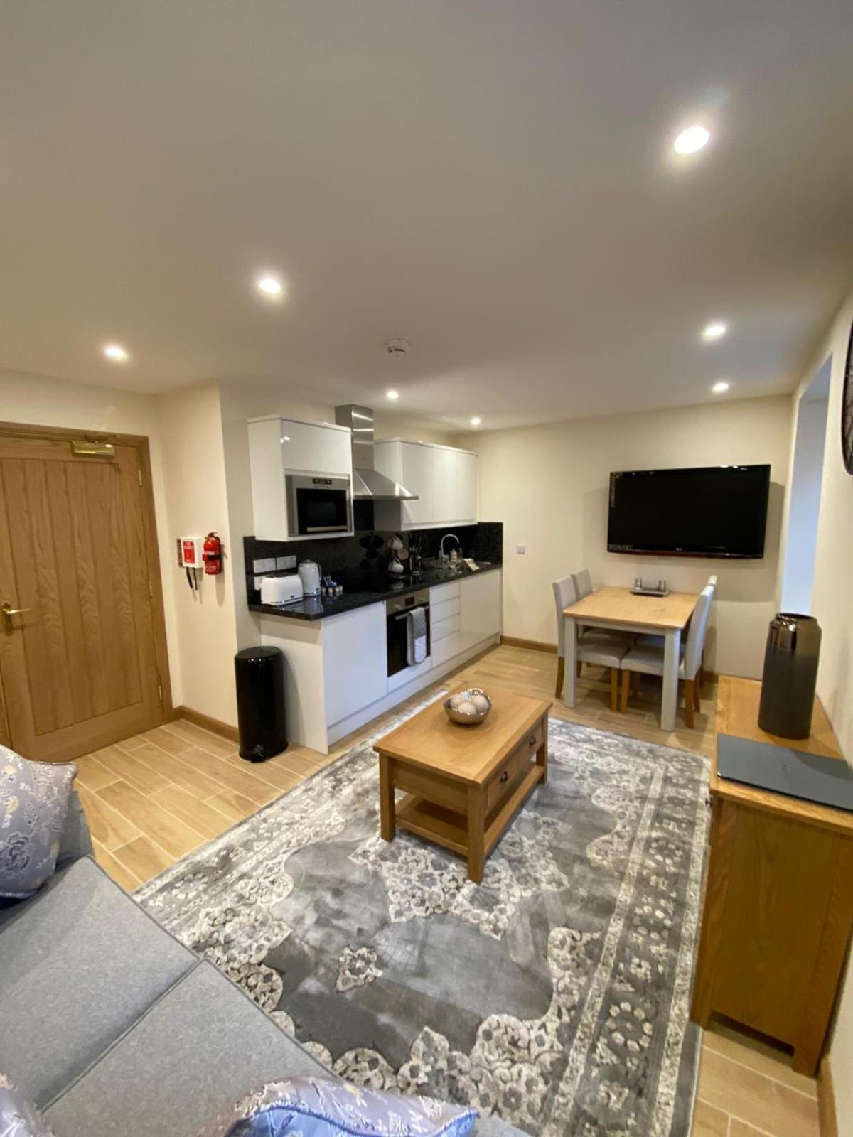 Waverley Inn Holiday Apartments Inverness Phòng bức ảnh