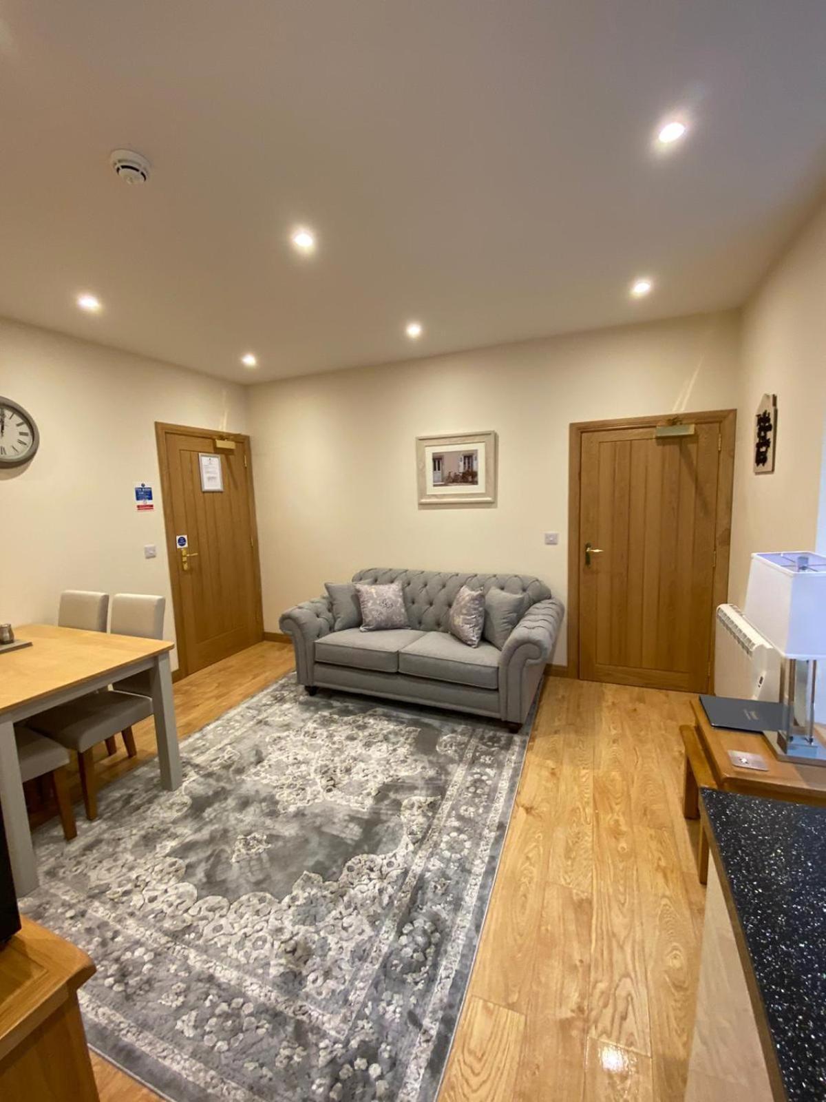 Waverley Inn Holiday Apartments Inverness Phòng bức ảnh