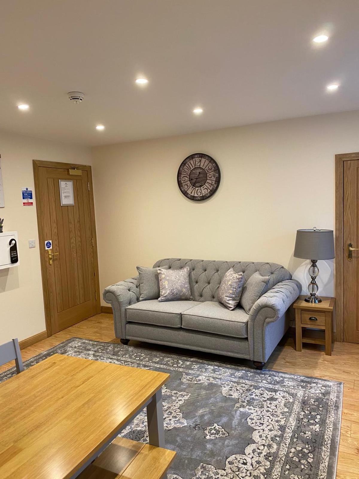 Waverley Inn Holiday Apartments Inverness Phòng bức ảnh